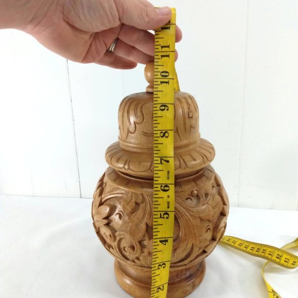 Handcarved Blonde Wood Ginger Jar Urn Romantic - Picture 6 of 6